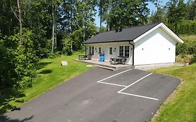 Villa sjöviken 24
